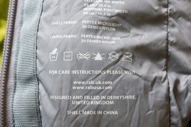 Sleeping bag washing label