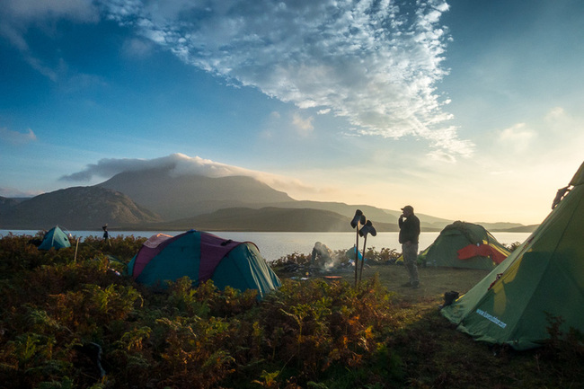 Camp set up on Loch Sionasgaig